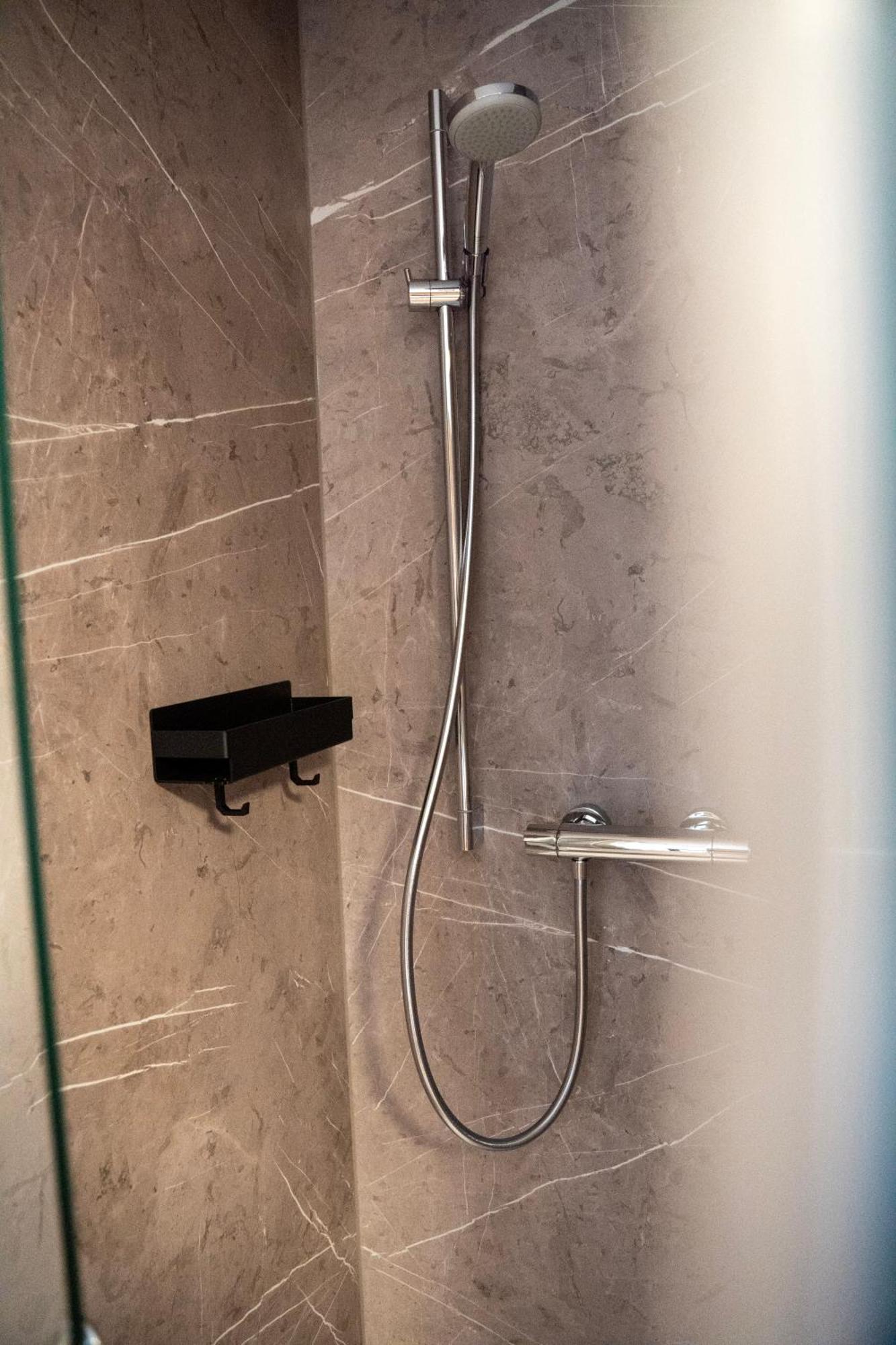 Berghaus Schafer Hotel ฟาสชินา ภายนอก รูปภาพ