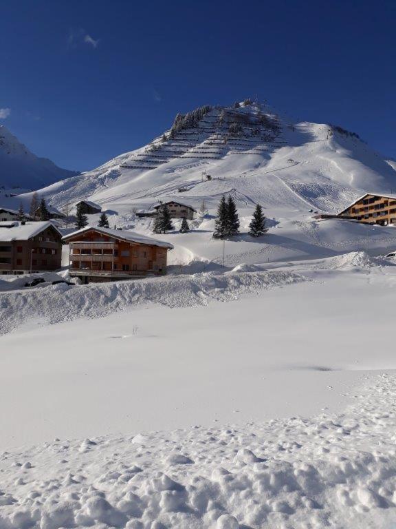Berghaus Schafer Hotel ฟาสชินา ภายนอก รูปภาพ
